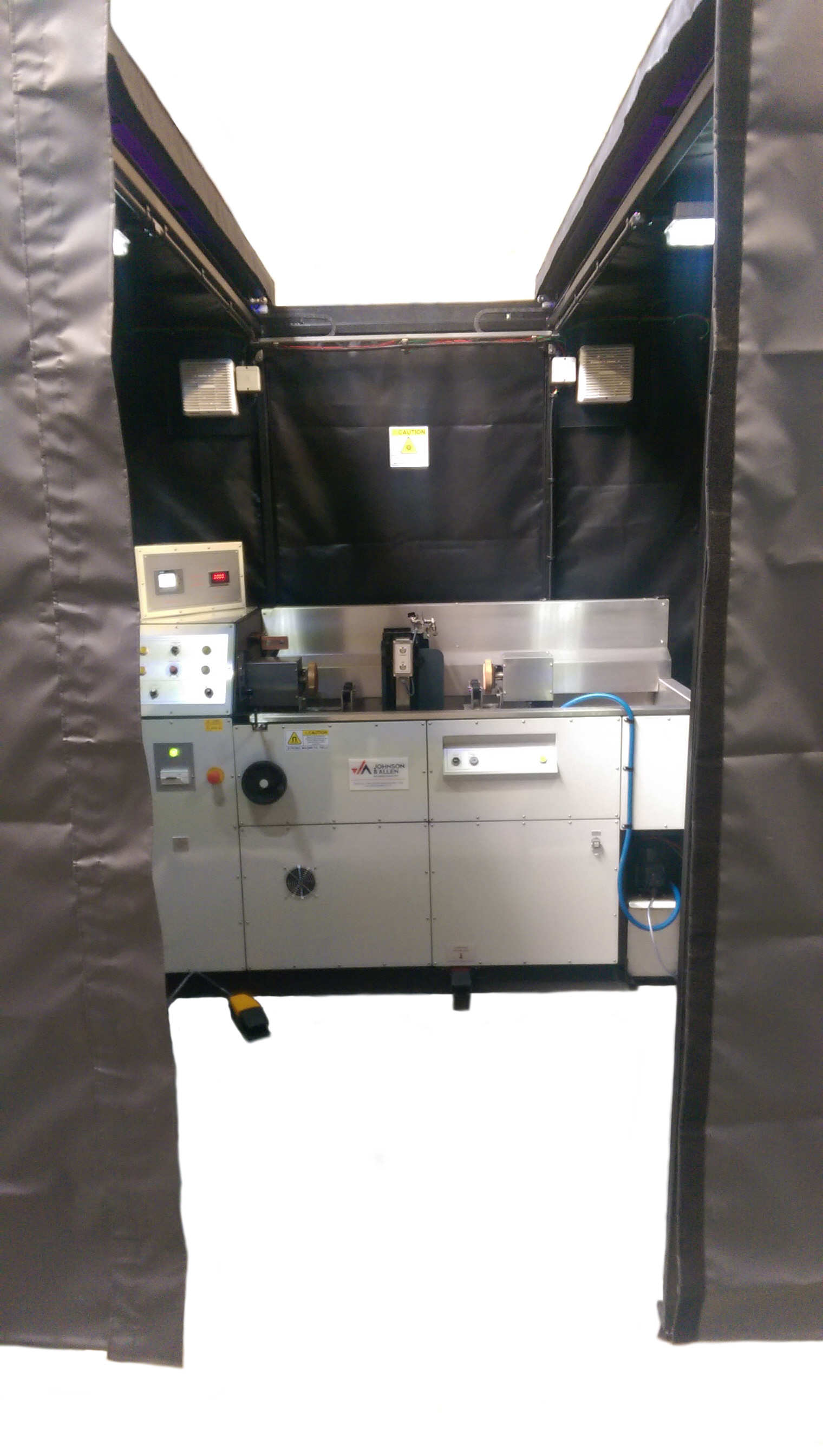 MBU 2000 UV Inspection Booth