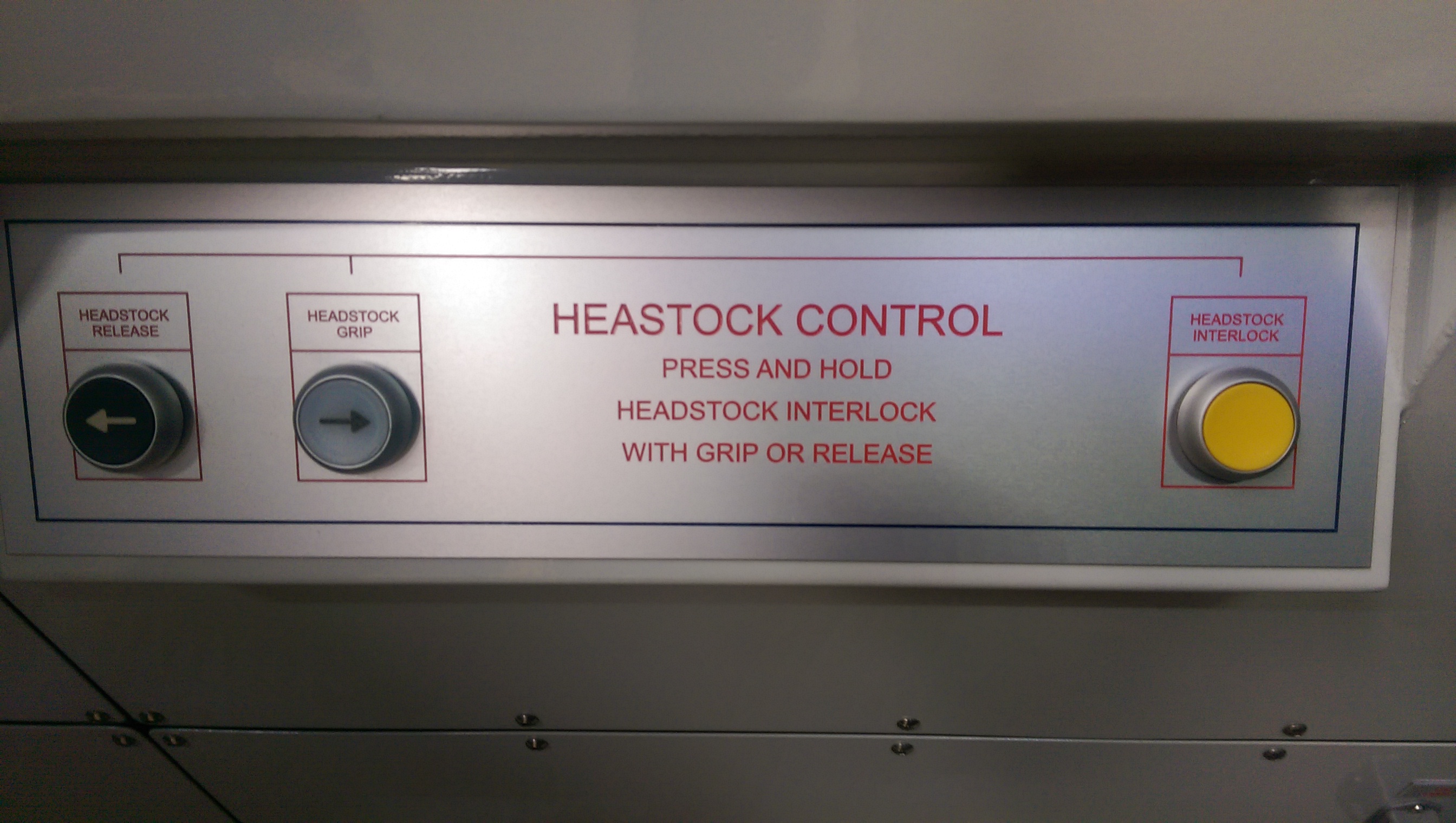 MBU 2000 Headstock Controls